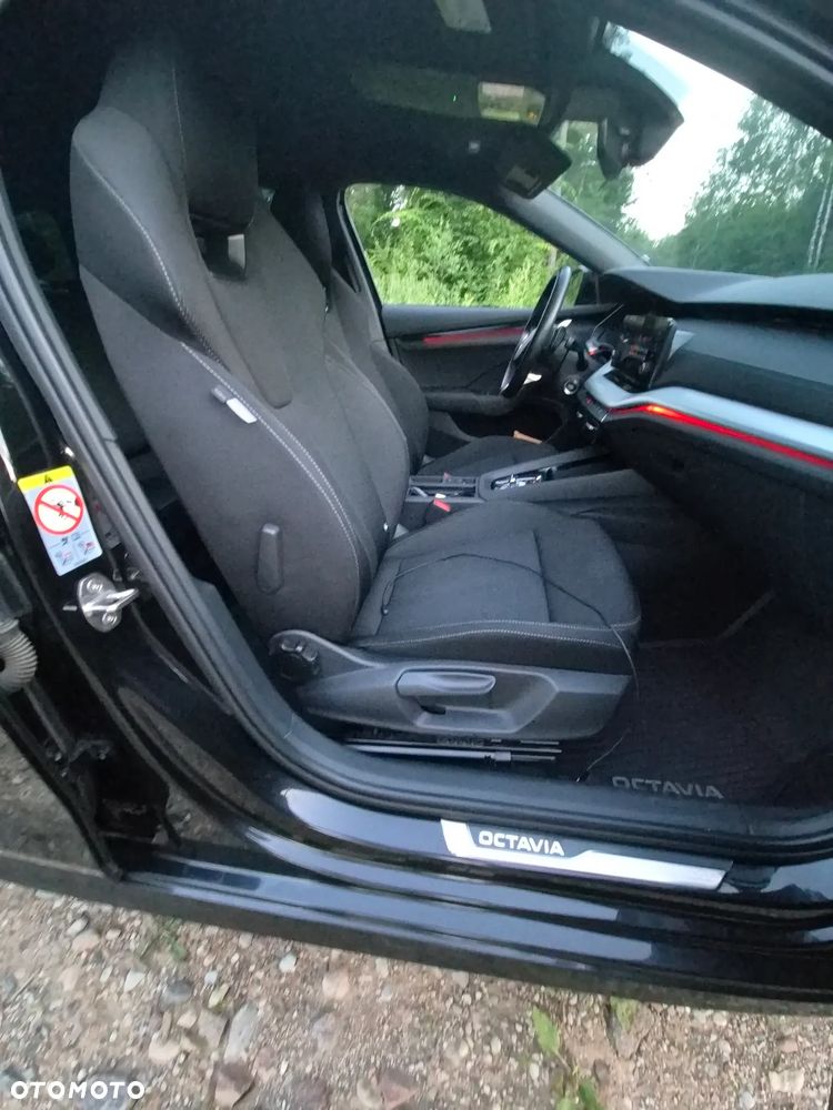 Skoda Octavia 2.0 TDI Ambition DSG - 28
