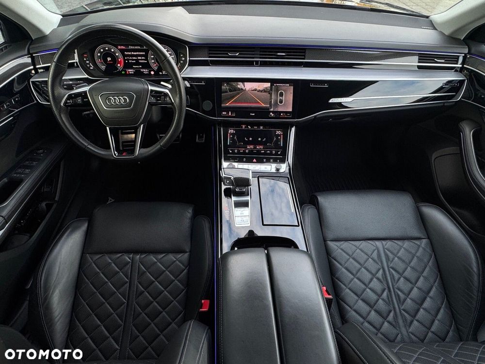 Audi S8 - 19