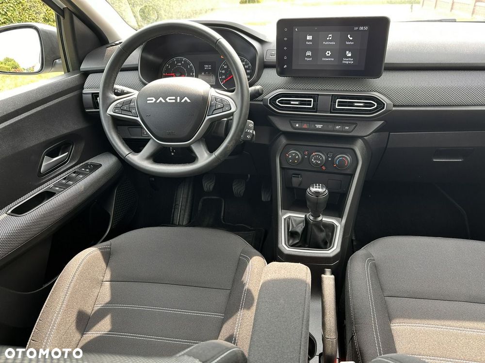 Dacia Sandero TCe 90 Essential - 4