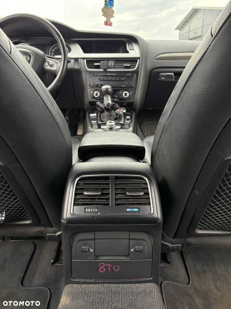 Audi A4 Avant - 19