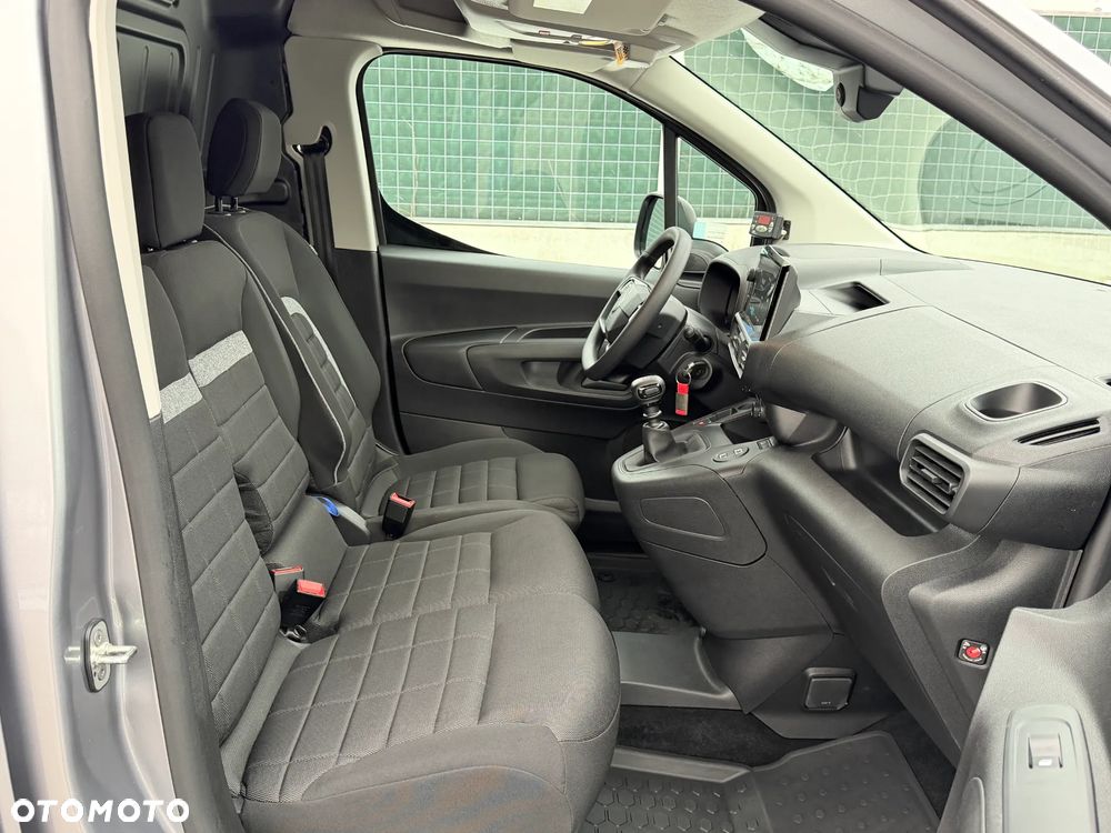 Citroën BERLINGO // CHŁODNIA // IZOTERMA // SALON PL // FABRYCZNA GWARANCJA // 1 WŁ // FV 23 % // - 17