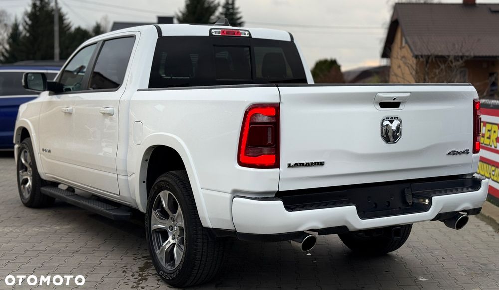 RAM 1500 Crew Cab Laramie - 8