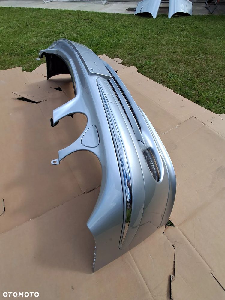 Zderzak przedni Mercedes E klasa W211 LAK 744 AVANTGARDE - 4