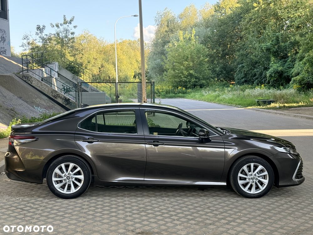 Toyota Camry 2.5 Hybrid Comfort CVT - 4