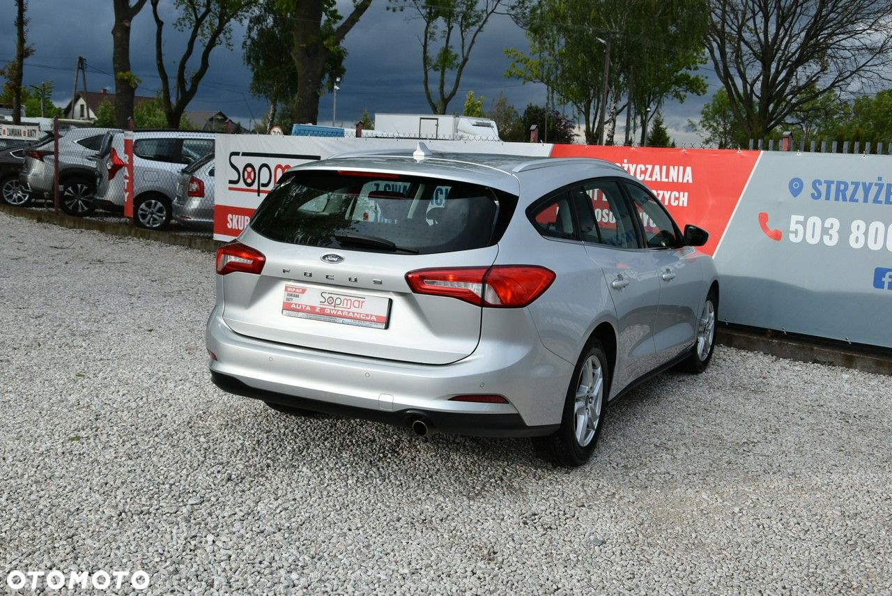 Ford Focus - 26