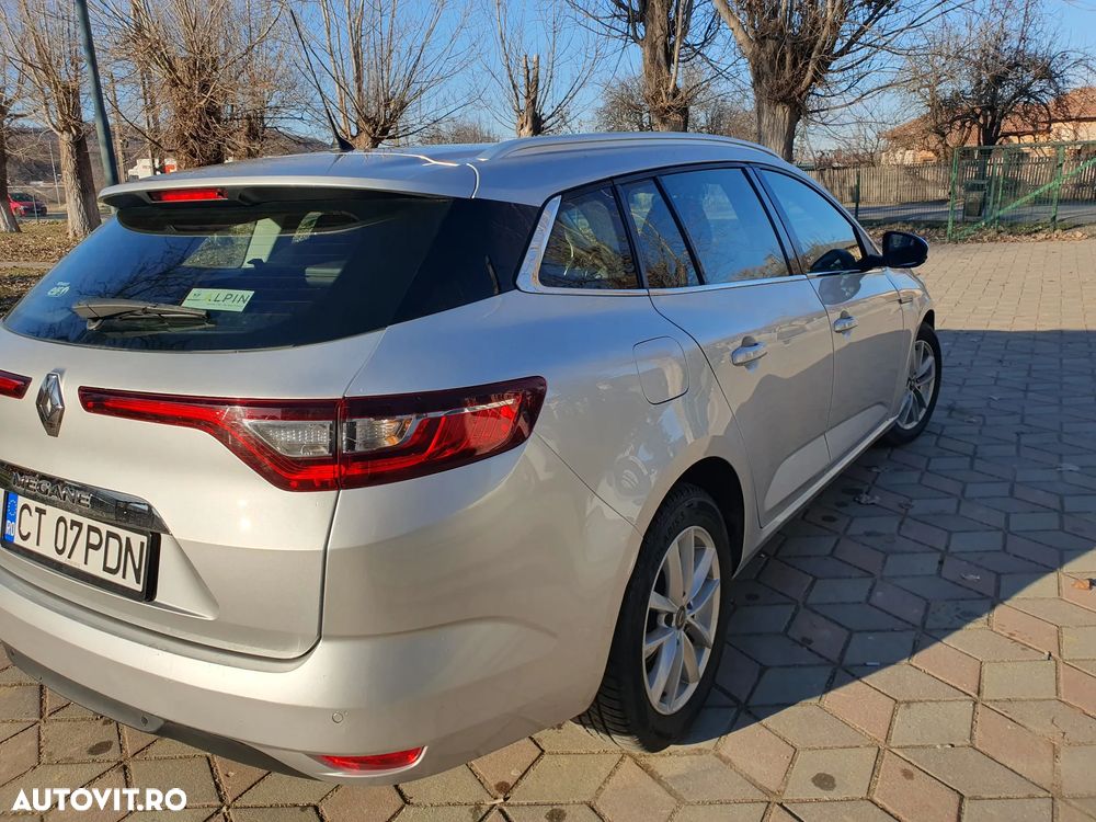Renault Megane BLUE dCi Zen - 5
