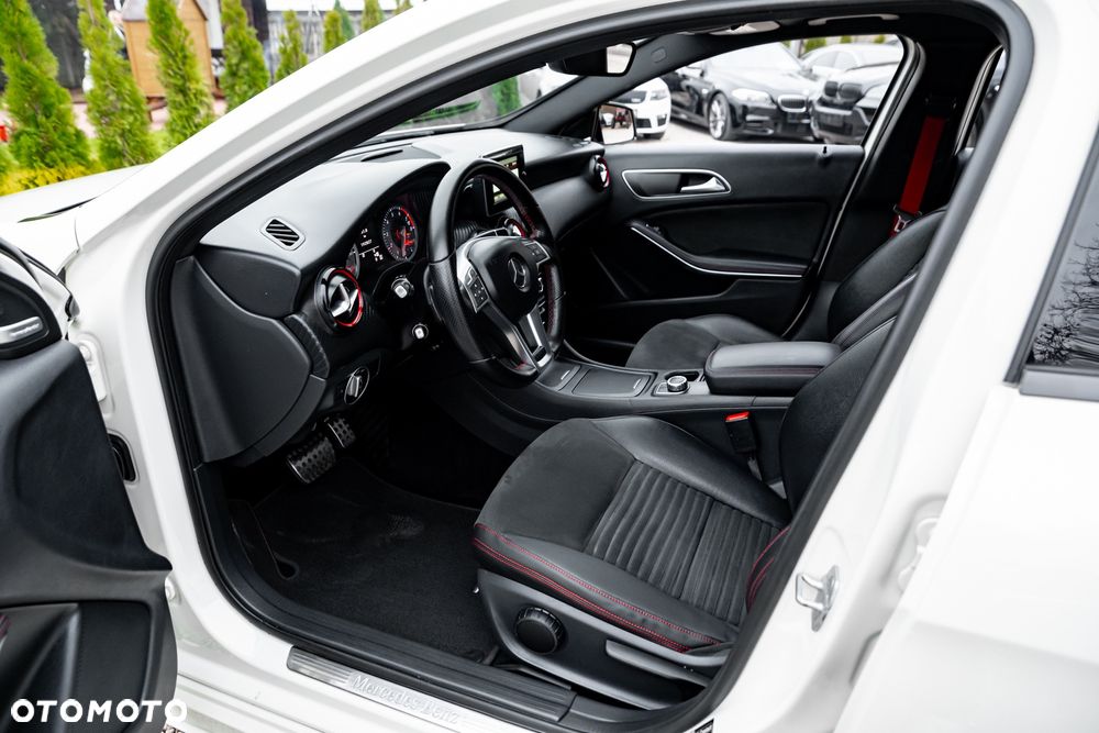 Mercedes-Benz Klasa A 250 (BlueEFFICIENCY) 7G-DCT AMG Sport - 16