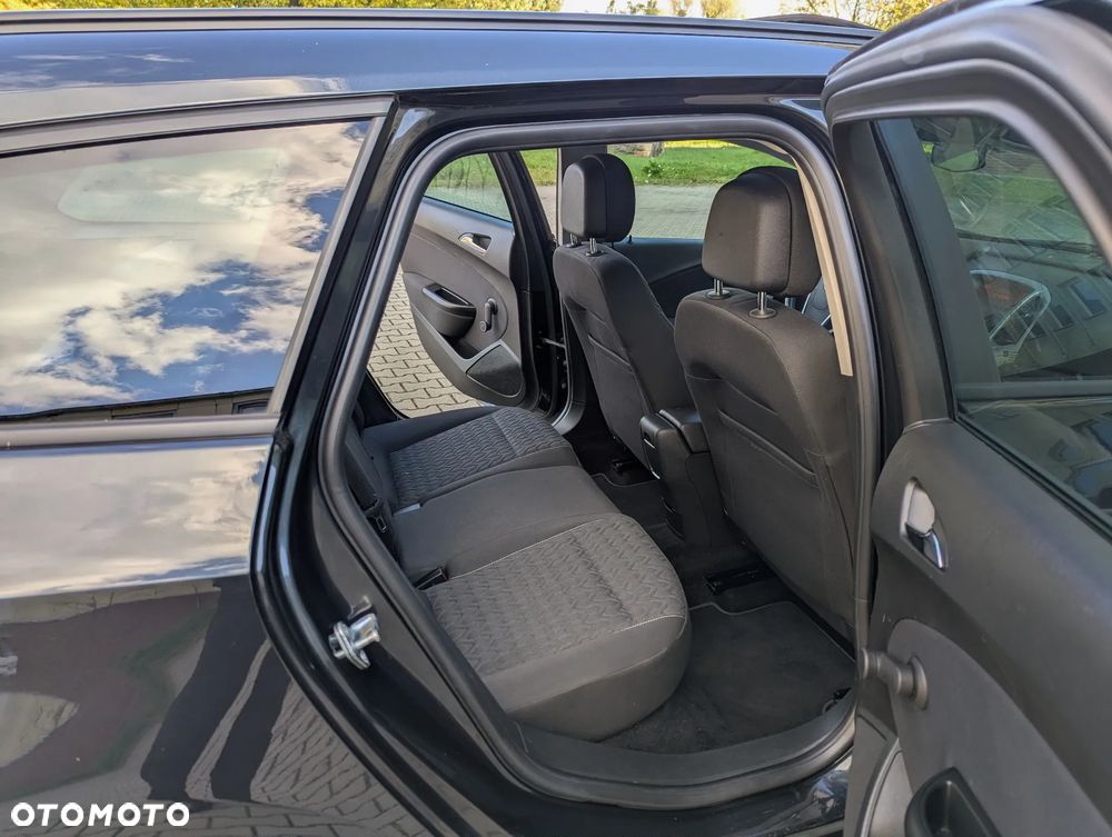 Opel Astra 1.4 Turbo Active - 36