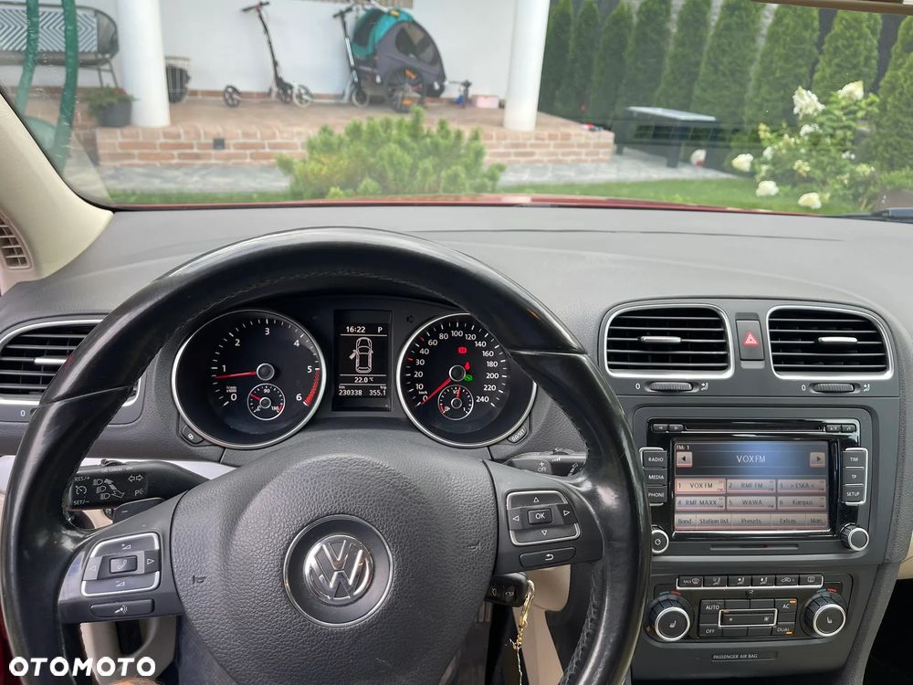 Volkswagen Golf 2.0 TDI Highline DSG - 9