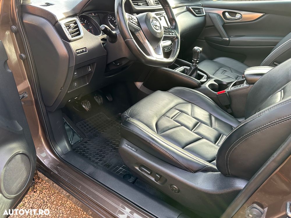 Nissan Qashqai 1.6 DCI ALL-MODE 4x4i TEKNA+ - 5