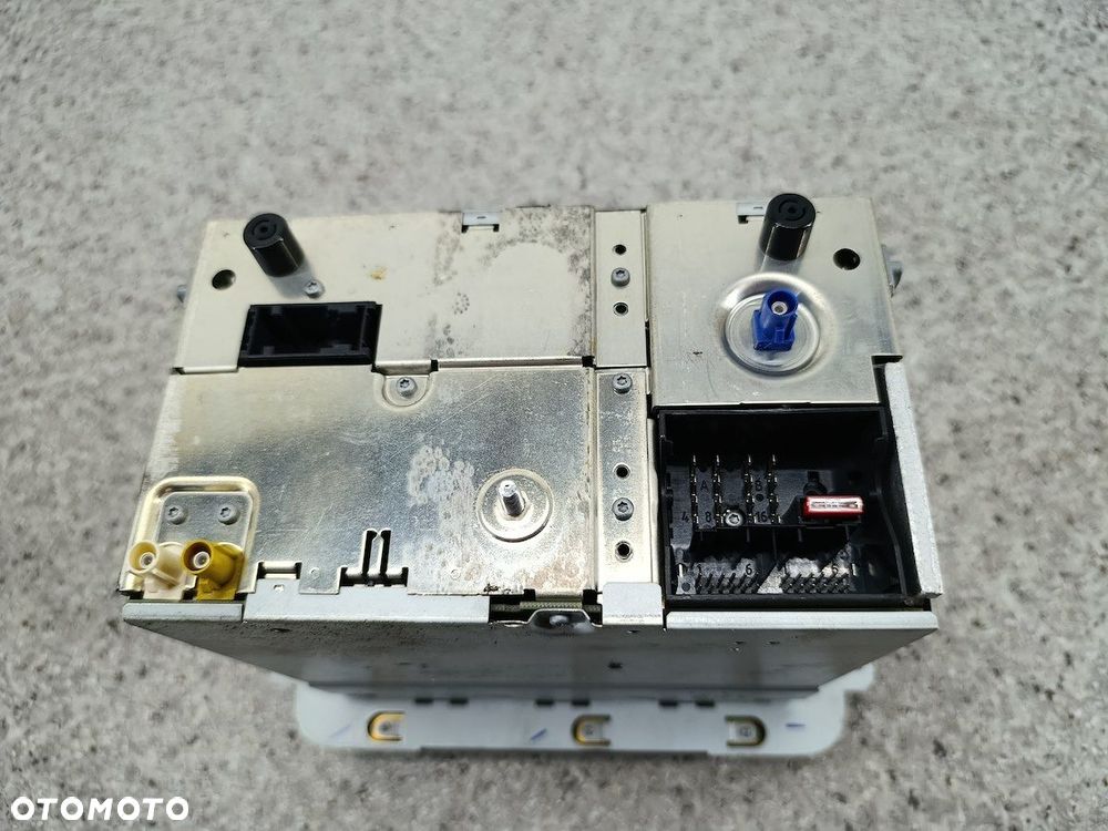 RADIO FABRYCZNE VW PASSAT B6 1T0035194D 7612002039  BLAUPUNKT - 6