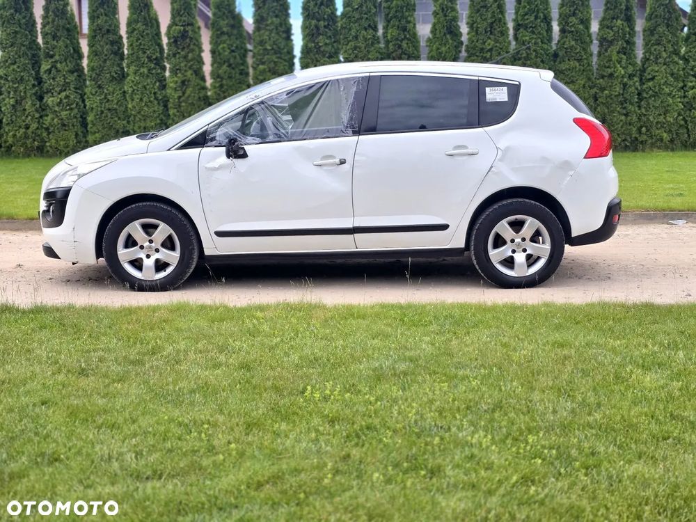 Peugeot 3008 HDi 115 Allure - 2