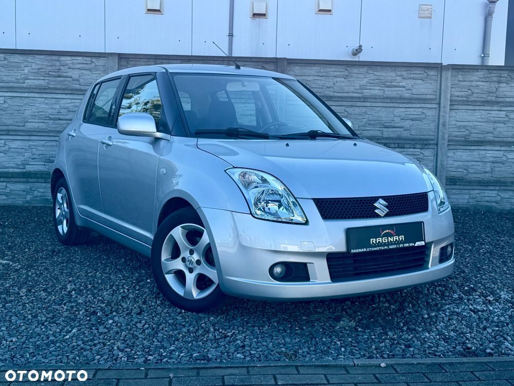 Suzuki Swift 1.3 A-M-T Comfort - 4