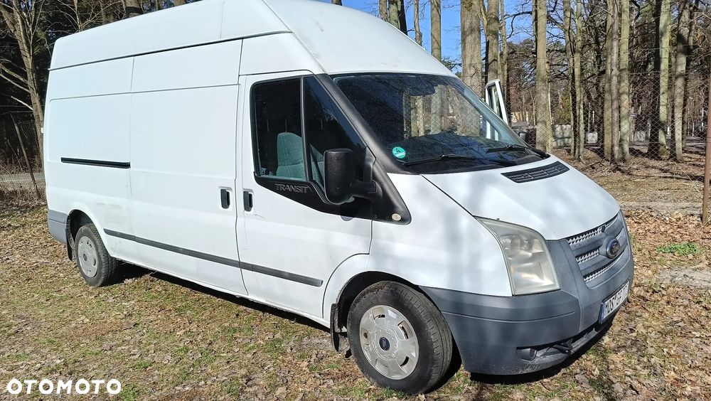 Ford Transit - 13