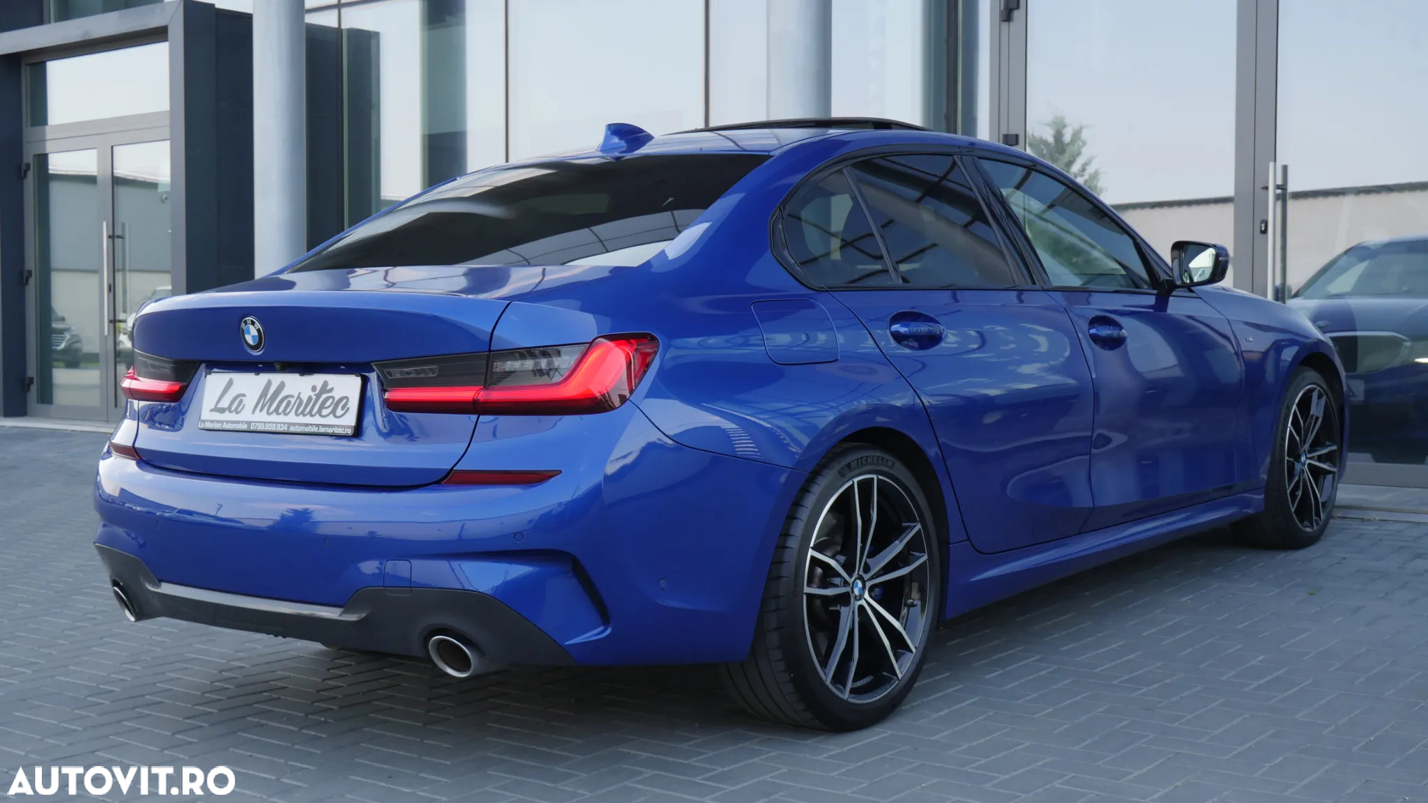 BMW Seria 3 330i xDrive Aut. M Sport - 11