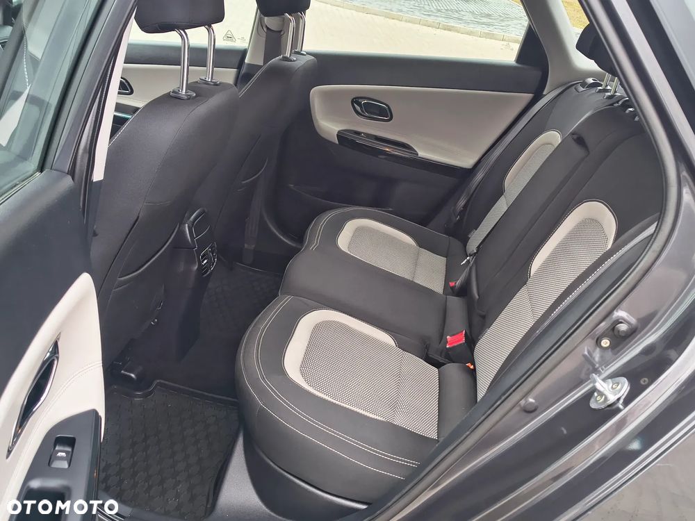 Kia Ceed 1.6 CRDi 128 Platinum Edition - 20