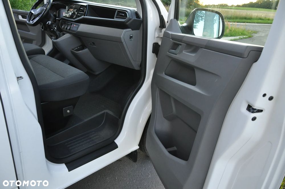Volkswagen T6.1 - 14