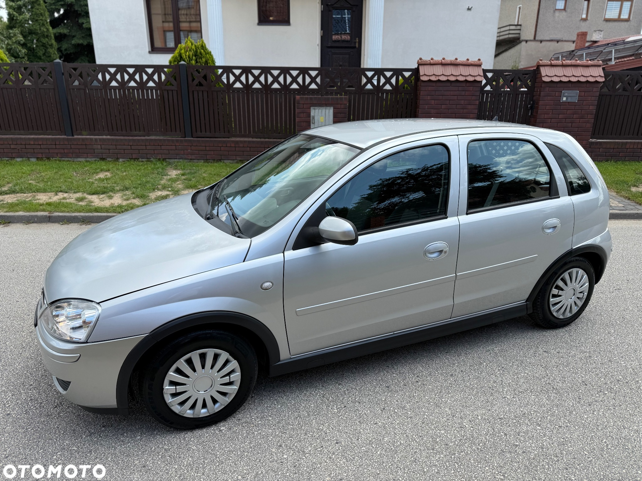 Opel Corsa 1.2 16V Cosmo - 8