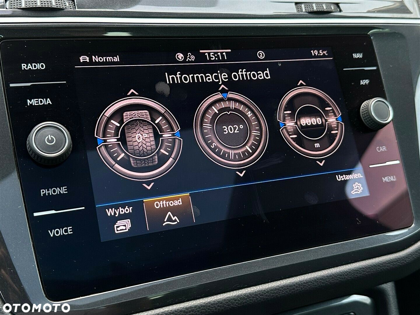 Volkswagen Tiguan 2.0 TSI 4Mot Elegance DSG - 26