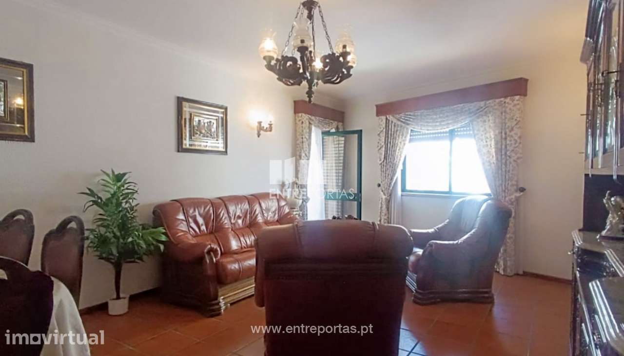 Venda de Apartamento T2 na 1ª linha de mar, Aver o mar, Póvoa de Var - Grande imagem: 3/12