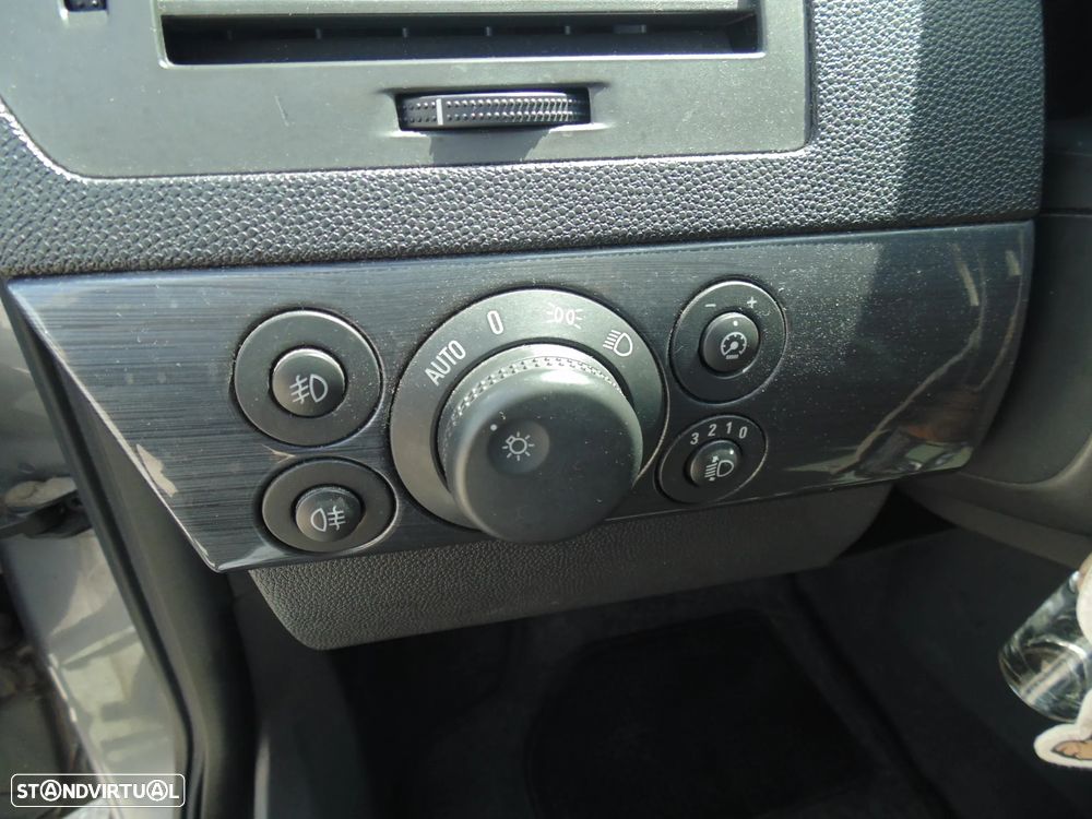 Opel Astra Caravan 1.7 CDTi Cosmo - 22