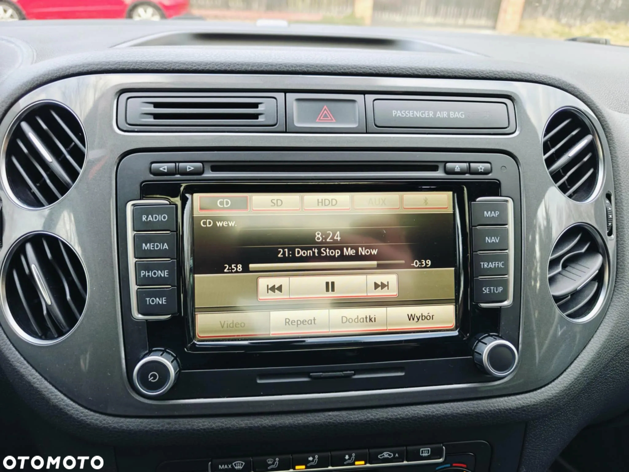 Volkswagen Tiguan 2.0 TDI 4Mot R-Style DSG - 12