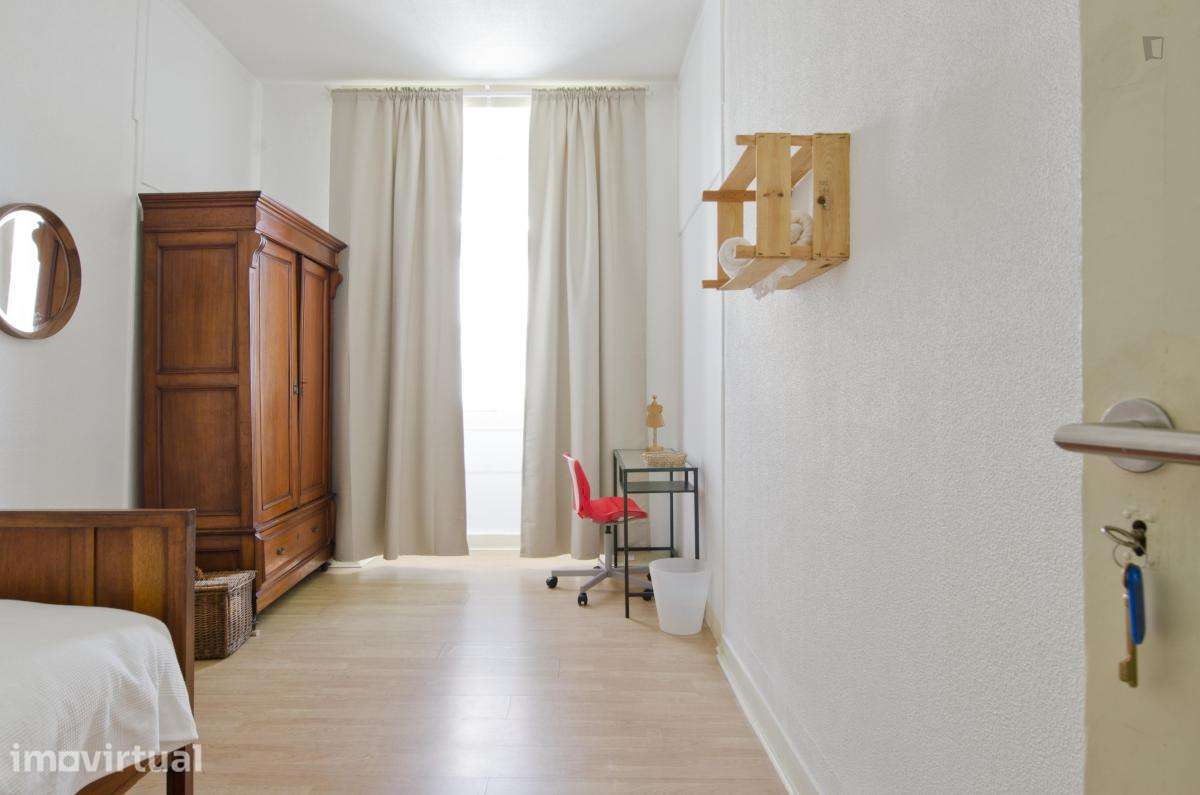 Quarto - localizado em Baixa Lisbon - Grande imagem: 3/18