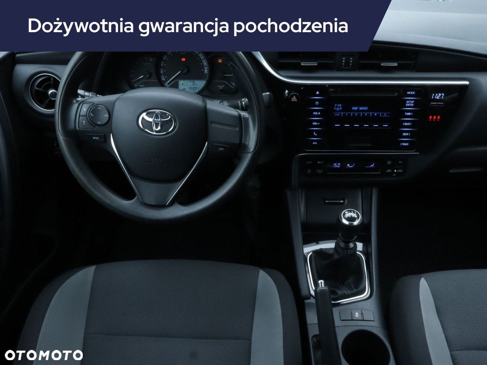Toyota Auris - 9