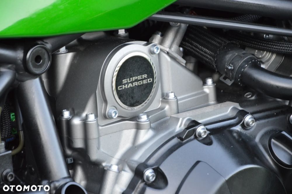 Kawasaki Ninja H2 SX - 20