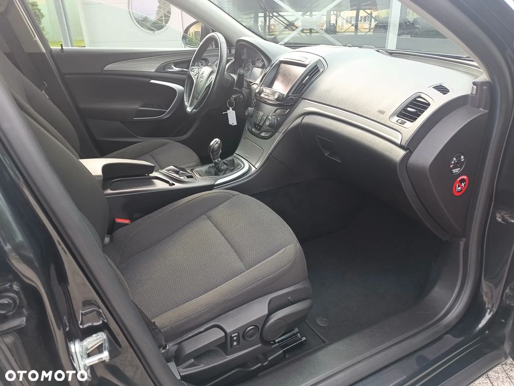 Opel Insignia 1.4 T Cosmo S&S - 9