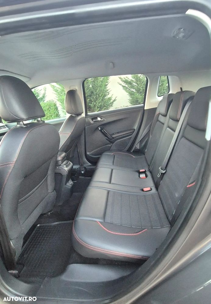 Peugeot 2008 PureTech 110 Stop&Start EAT6 GT-Line Edition - 12