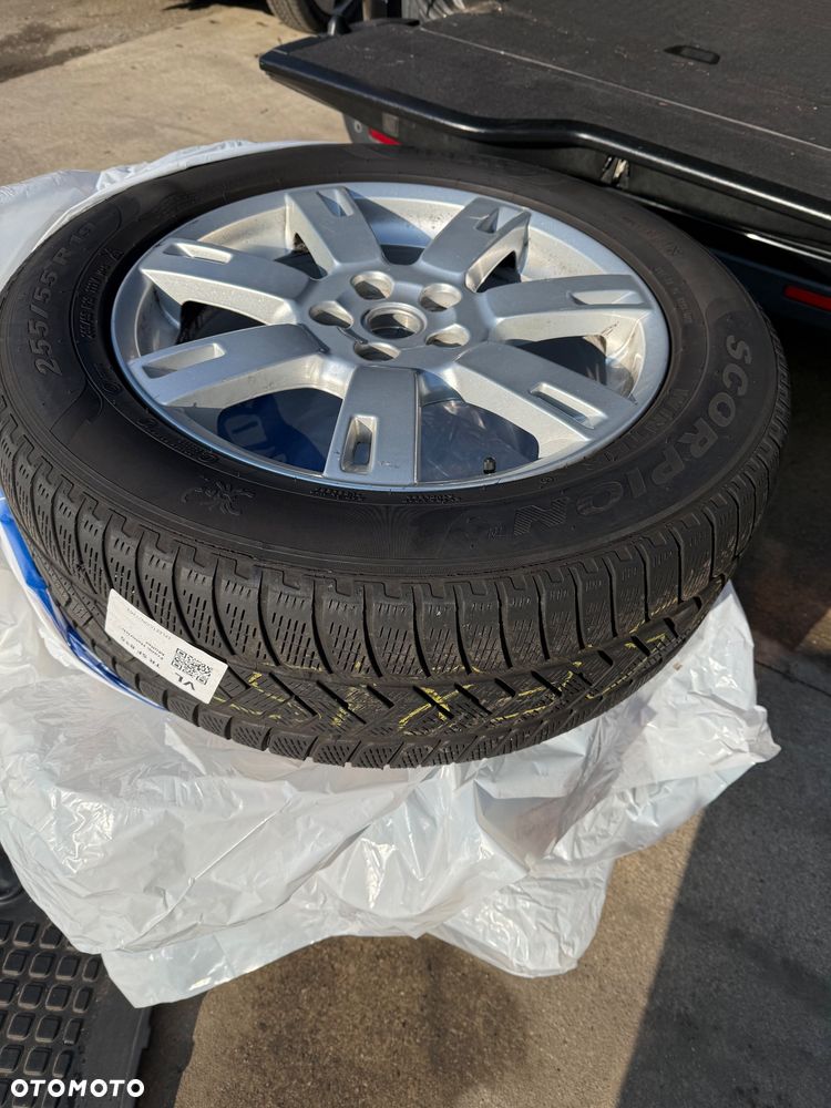 Land Rover Discovery SD V6 HSE - 9