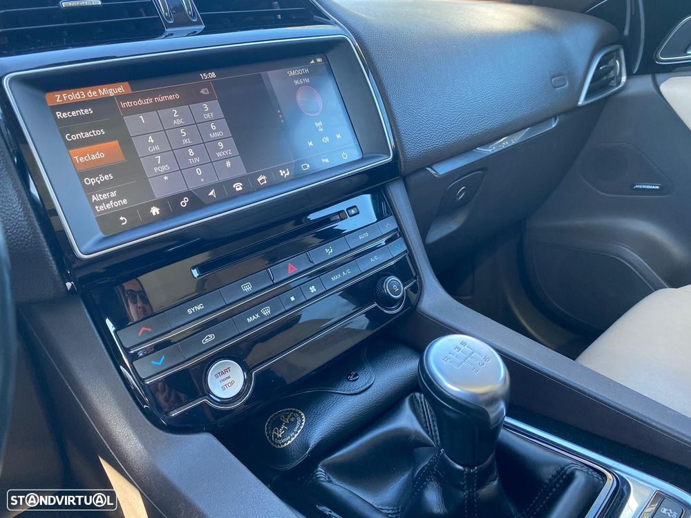 Jaguar F-Pace 2.0 i4D Prestige - 12