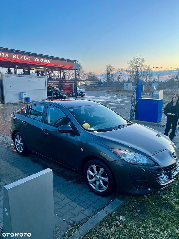 Mazda 3 - 3
