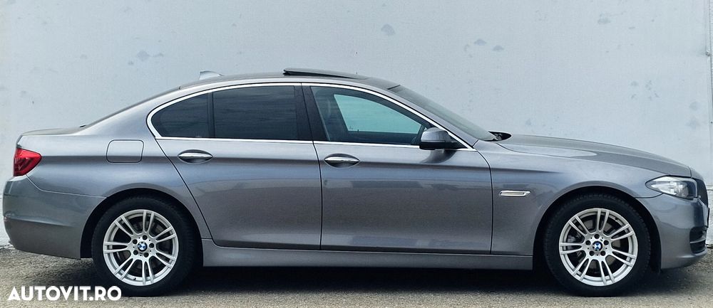 BMW Seria 5 520d Luxury Line - 8