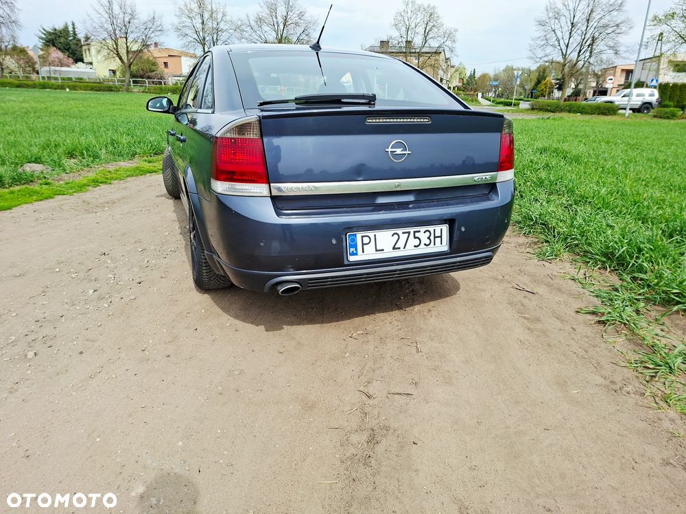 Opel Vectra 1.9 CDTI Cosmo - 4