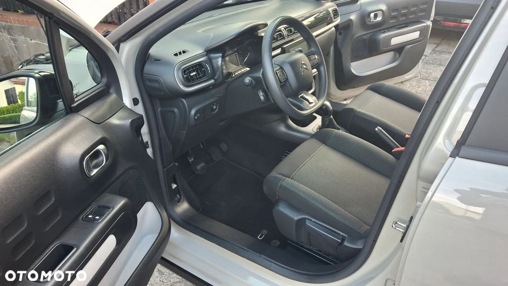 Citroën C3 1.2 PureTech Feel - 3