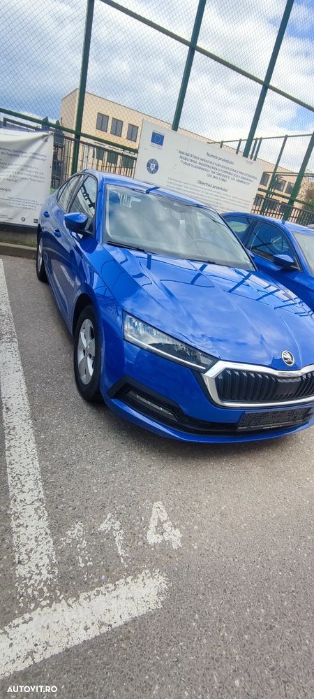 Skoda Octavia - 1
