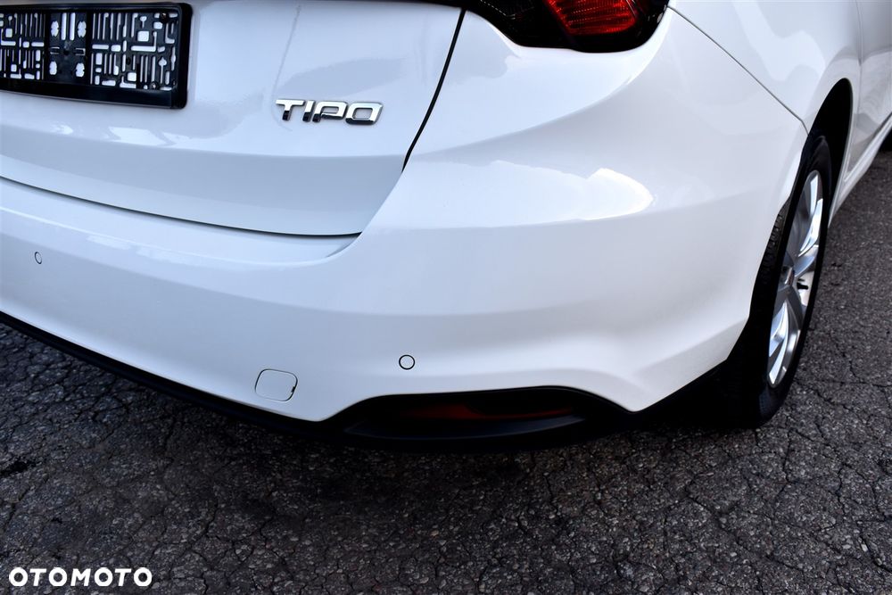 Fiat Tipo 1.4 16v Lounge EU6d - 24