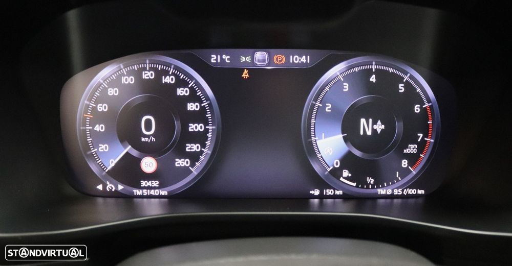 Volvo XC 40 1.5 T3 Tech Edition - 12