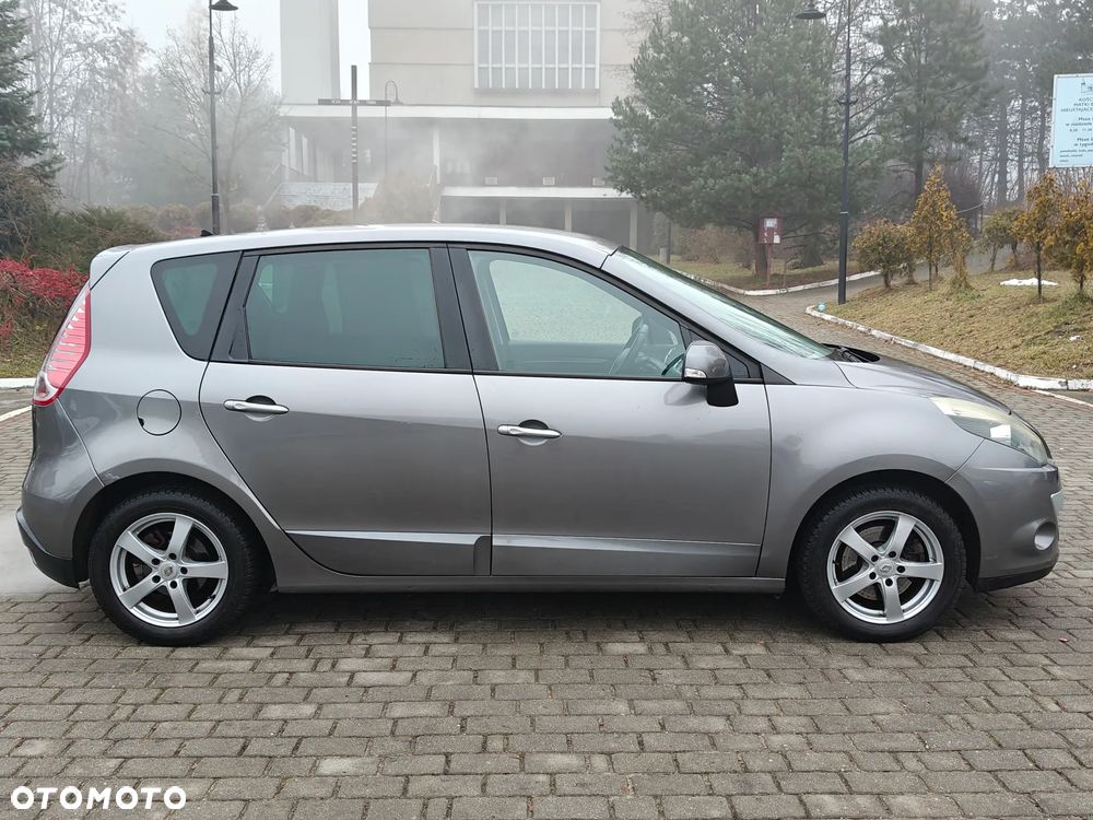 Renault Scenic TCe 130 Dynamique - 23