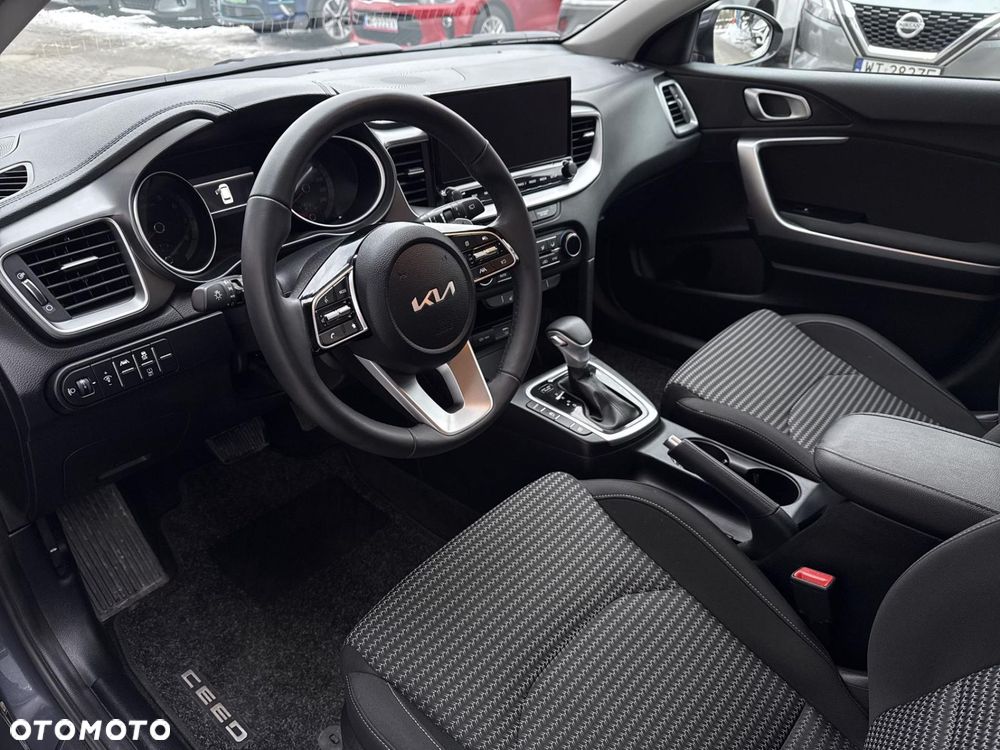 Kia Ceed 1.5 T-GDI M DCT - 10