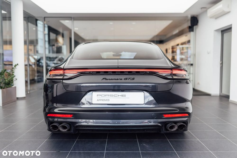 Porsche Panamera GTS - 11