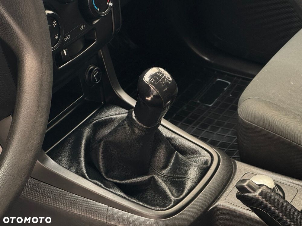 Isuzu D-Max - 9