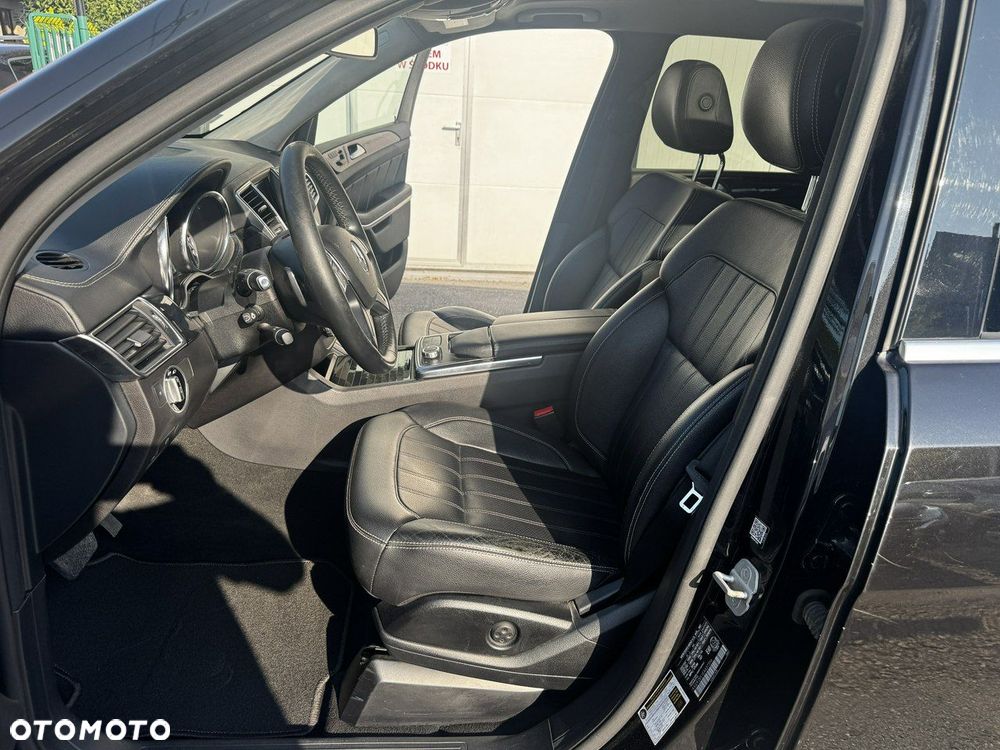 Mercedes-Benz GL 350 BlueTEC 4Matic 7G-TRONIC - 15