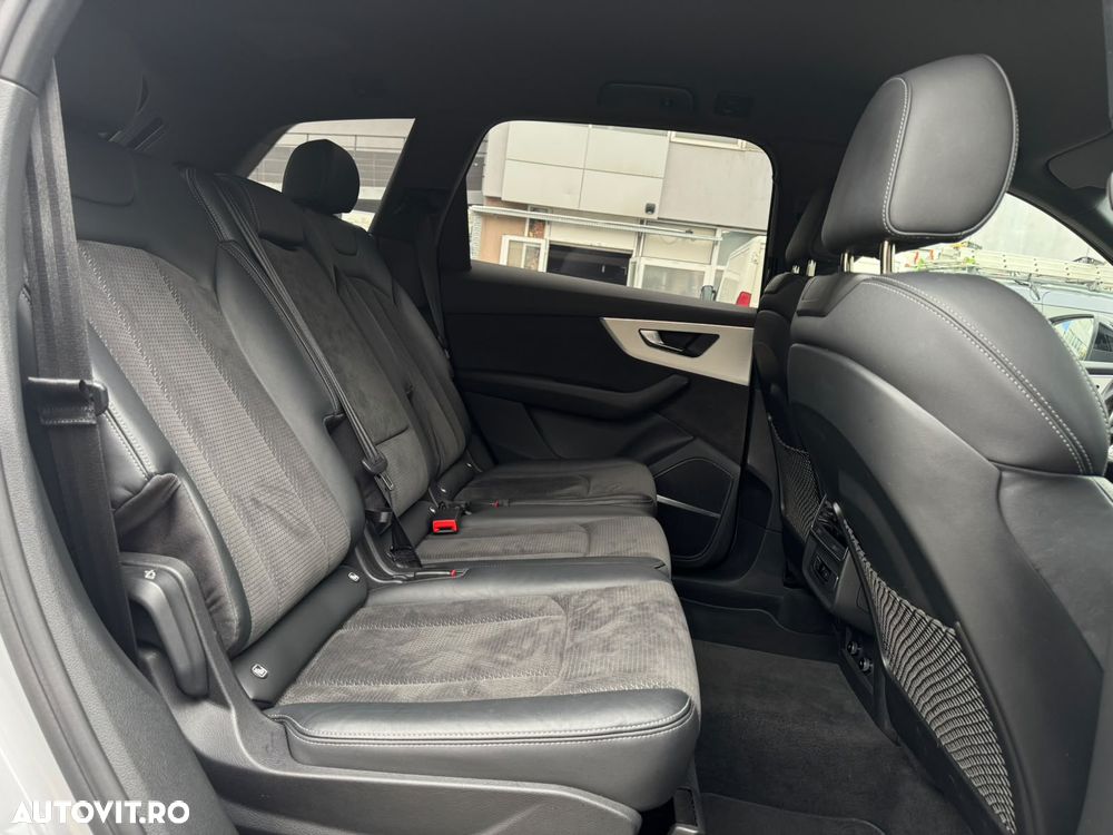 Audi Q7 3.0 55 TFSIe quattro Tiptronic S Line - 13