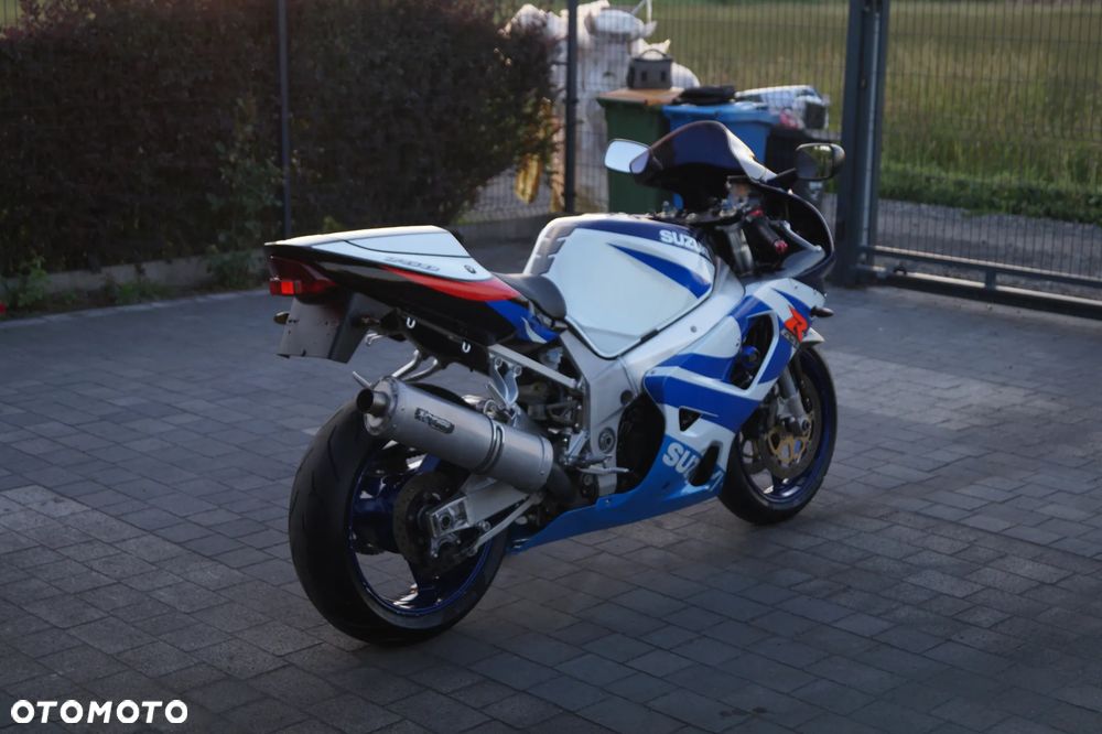 Suzuki GSX-R - 11