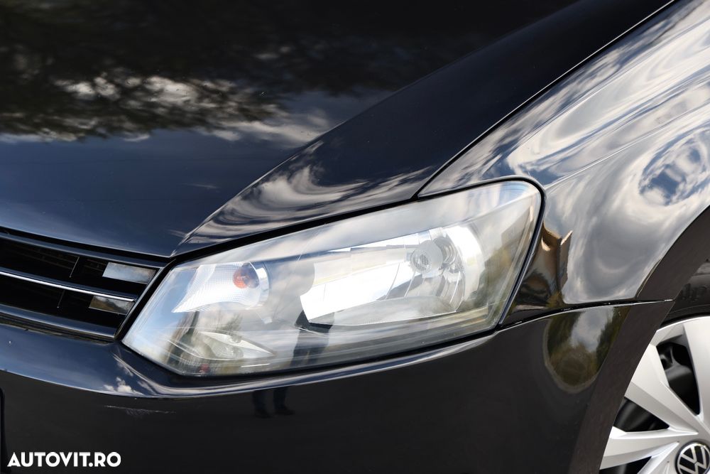 Volkswagen Polo 1.6 TDI DSG Style - 36