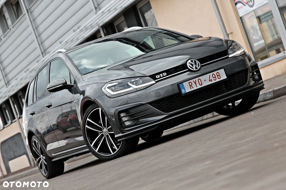 Volkswagen Golf GTD 2.0 TDI SCR DSG - 10