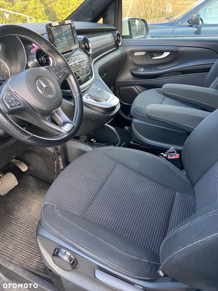 Mercedes-Benz Klasa V 220 d lang 9G-TRONIC Edition 2021 - 13